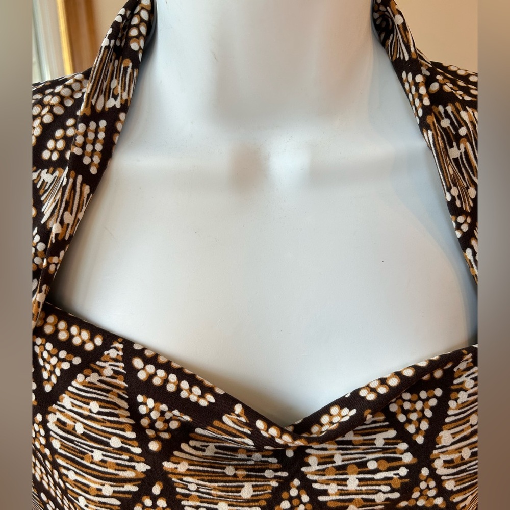 Triangles and dots blouse - Picture 3 of 6